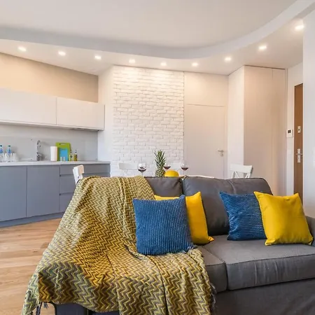 Rent Like - Ogrodowa 48 *